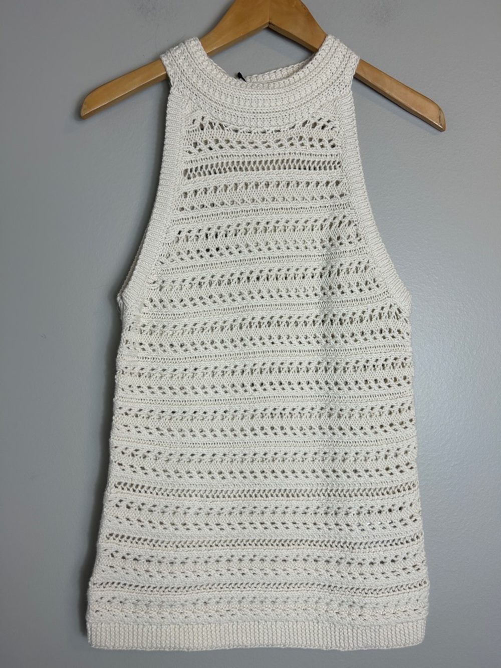 New with tags Banana Republic Organic Cotton Sweater in Cream - Picture 4 of 16